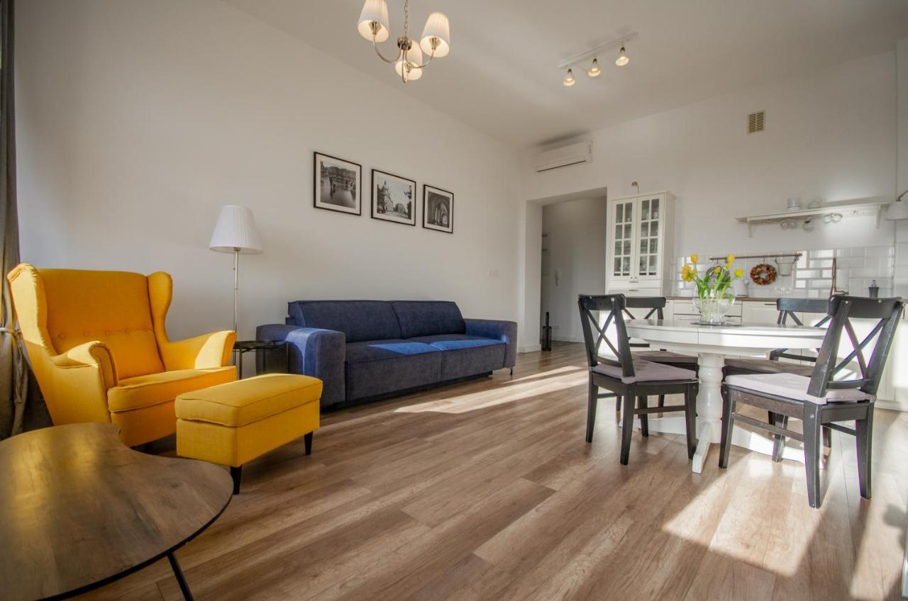 Inpoint Wielopole 32 Boutique Apartments Old Town&Kazimierz District Cracovie Extérieur photo