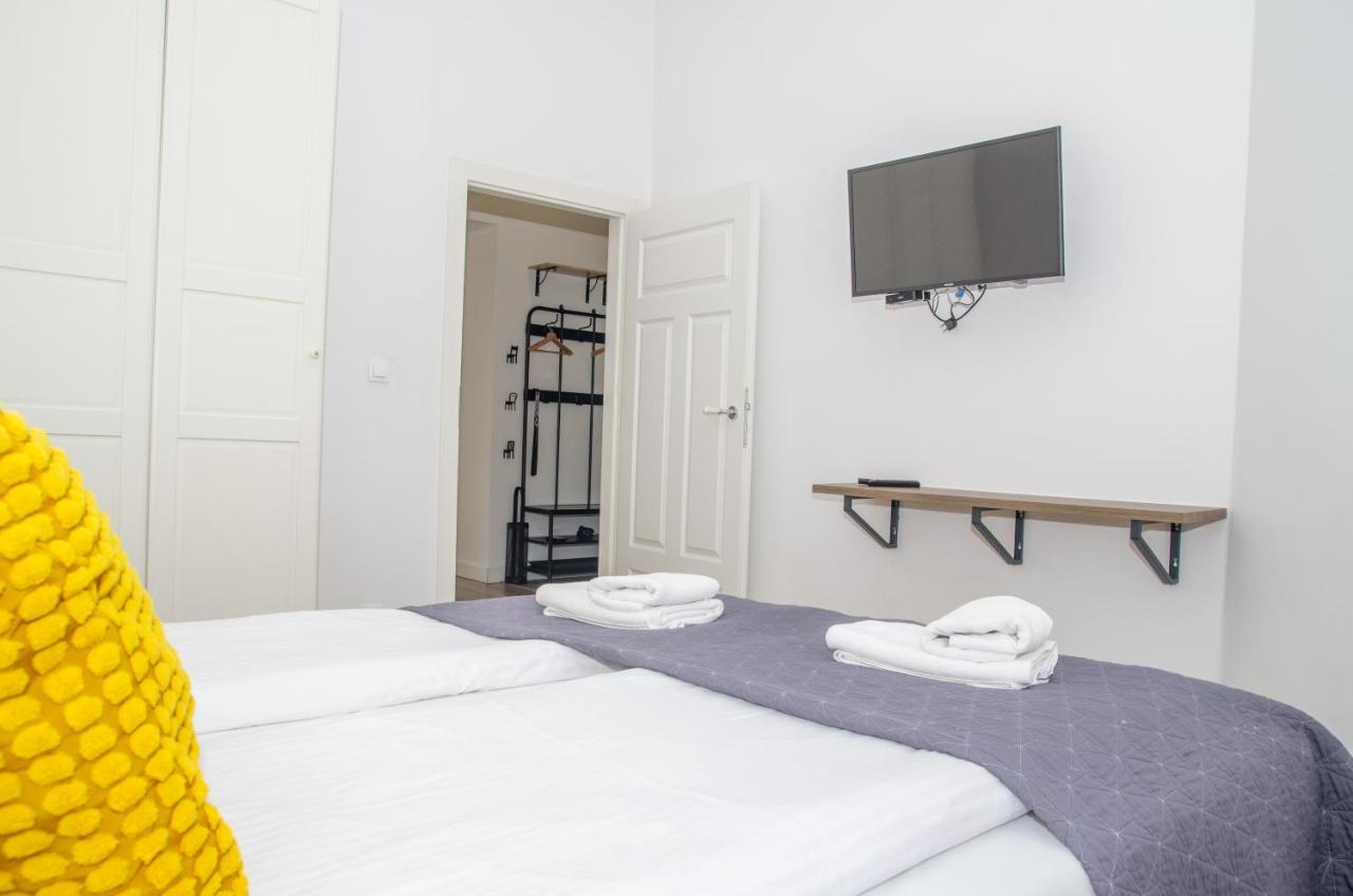 Inpoint Wielopole 32 Boutique Apartments Old Town&Kazimierz District Cracovie Extérieur photo