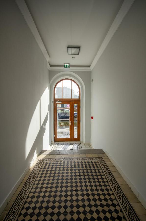Inpoint Wielopole 32 Boutique Apartments Old Town&Kazimierz District Cracovie Extérieur photo