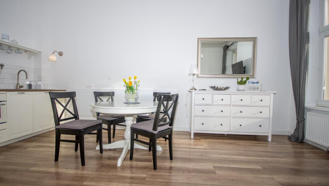 Inpoint Wielopole 32 Boutique Apartments Old Town&Kazimierz District Cracovie Extérieur photo